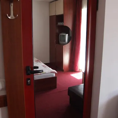 즐라테브 게스트하우스