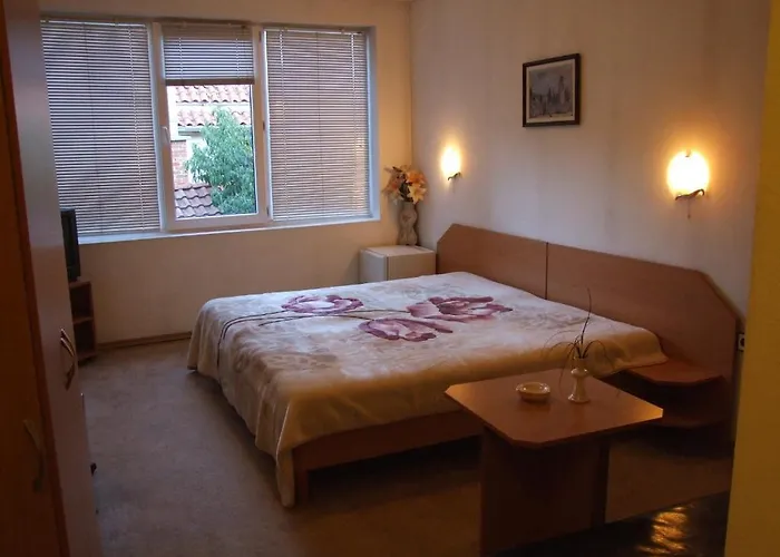 Zlatev Гостевой дом